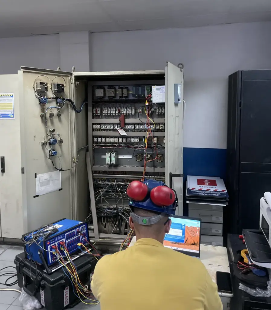 empresa de testes em relés de proteção
